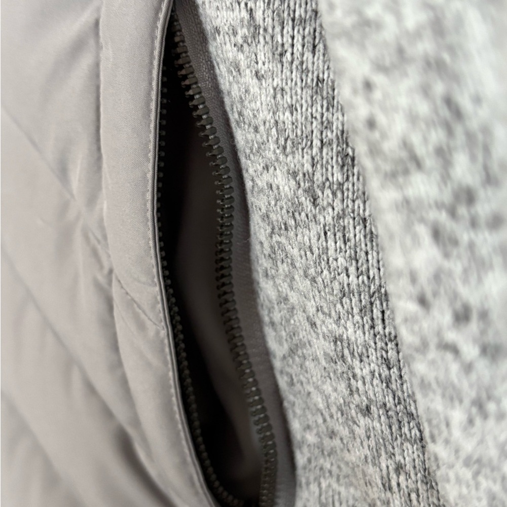 L.L. Bean Light Gray Quilted & Heathered Jacket - Picture 5 of 10